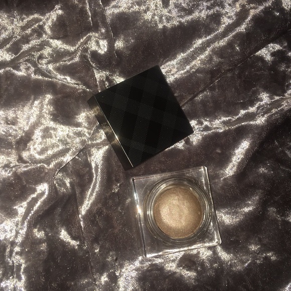 New - Picture 3 of 3